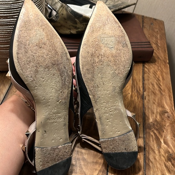 Valentino Rockstud Flats - Picture 4 of 10